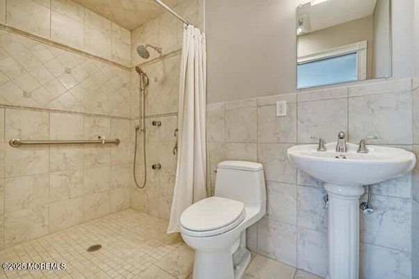 Bathroom, Interior, Marble Walls