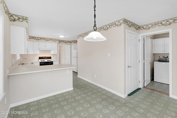 Interior, Kitchen, Pendant Lights, Washer