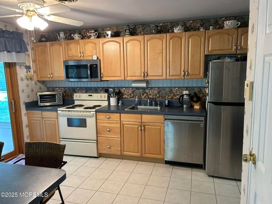 Interior, Kitchen
