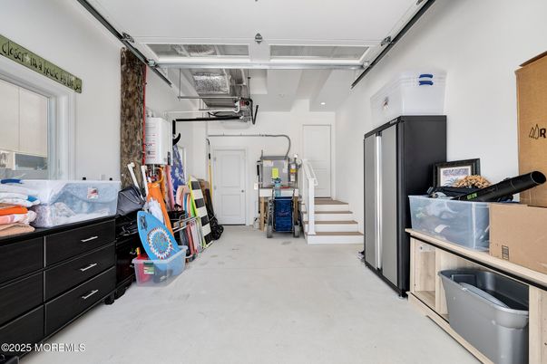 Garage, Interior