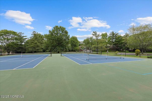 Exterior, Tennis Courts
