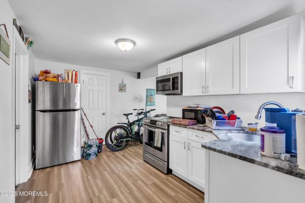 Interior, Kitchen, Stainless Steel Appliances, Wood Texture Flooring