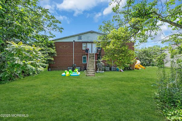Backyard, Exterior, Playground