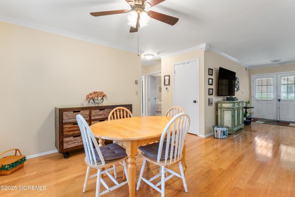 Dining room, Interior, Wood Texture Flooring