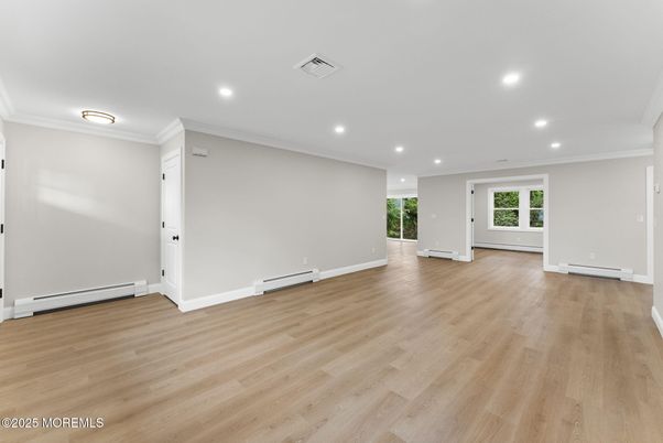 Empty room, Interior, Recessed Lighting, Wood Texture Flooring