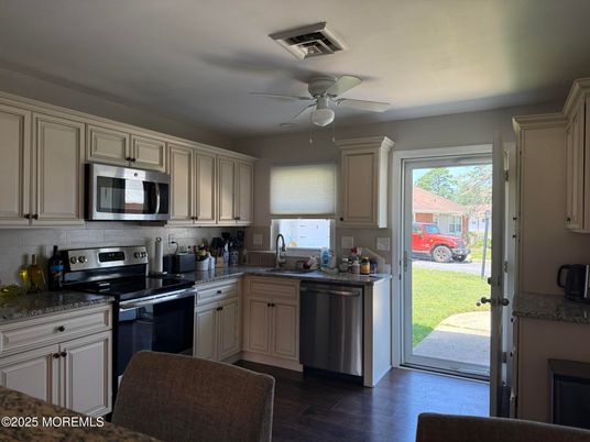 Interior, Kitchen, Wood Texture Flooring