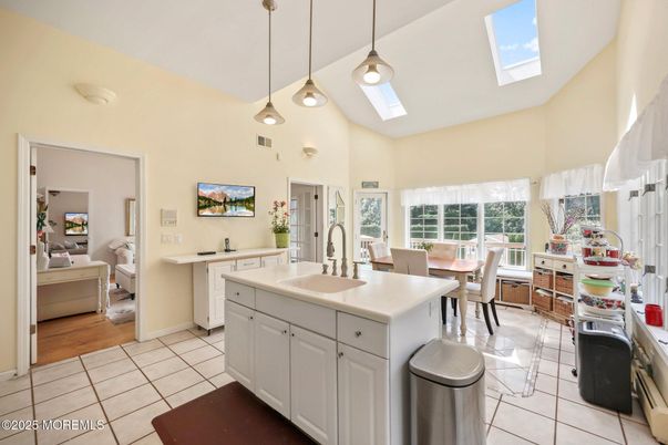 Dining room, Interior, Kitchen, Pendant Lights