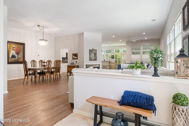 Chandelier, Dining room, Interior, Living room, Recessed Lighting, Wood Texture Flooring