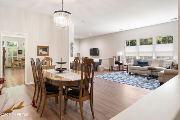 Chandelier, Dining room, Interior, Living room, Recessed Lighting, Wood Texture Flooring