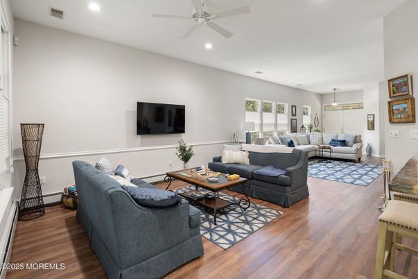 Interior, Living room, Recessed Lighting, Wood Texture Flooring