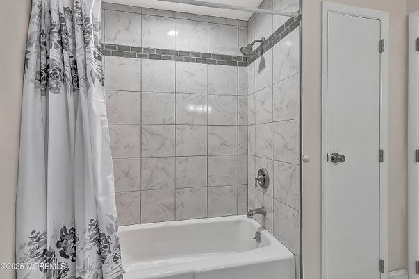 Bathroom, Interior, Marble Walls