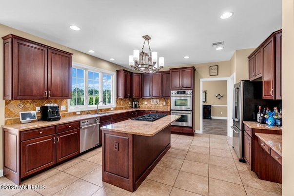 Chandelier, Interior, Kitchen, Recessed Lighting, Stainless Steel Appliances