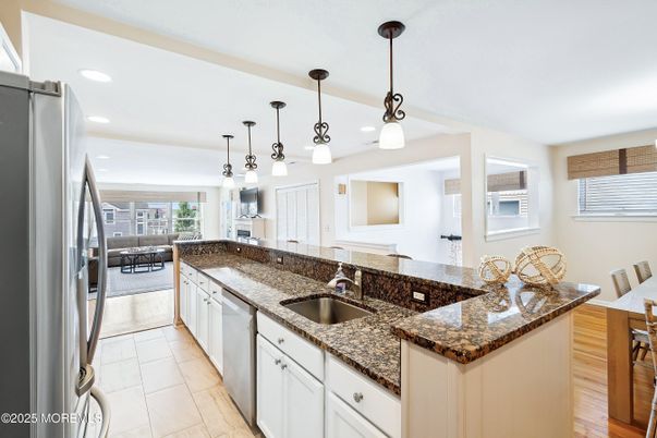 Interior, Kitchen, Pendant Lights, Recessed Lighting