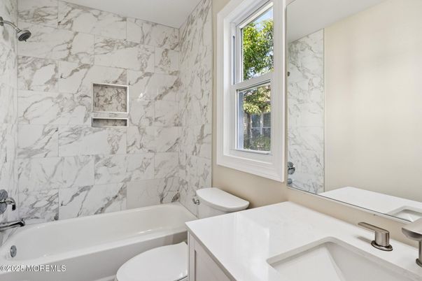 Bathroom, Interior, Marble Walls