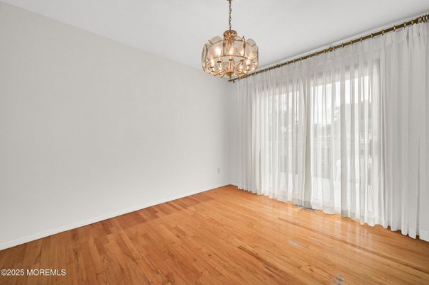 Chandelier, Empty room, Interior, Wood Texture Flooring