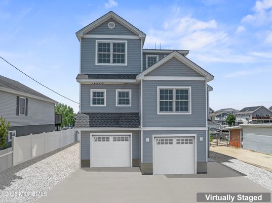 Attached, Exterior, Facade, American Craftsman