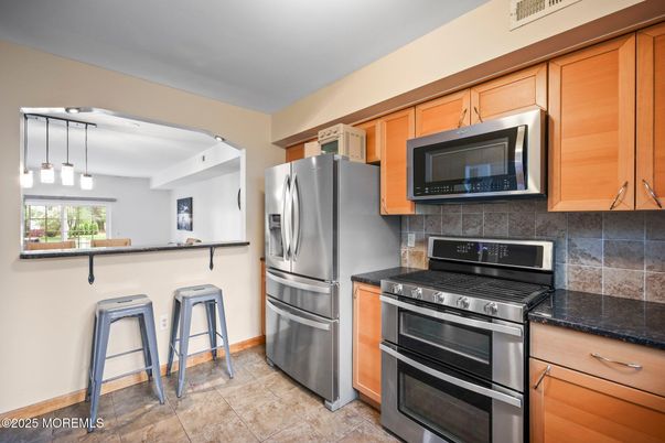 Interior, Kitchen, Pendant Lights, Stainless Steel Appliances