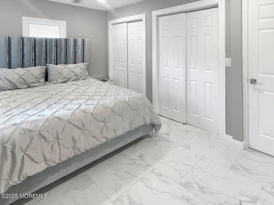 Bedroom, Interior, Marble, Recessed Lighting
