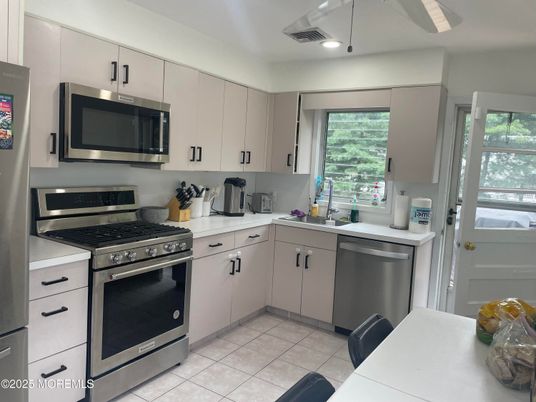 Interior, Kitchen, Stainless Steel Appliances