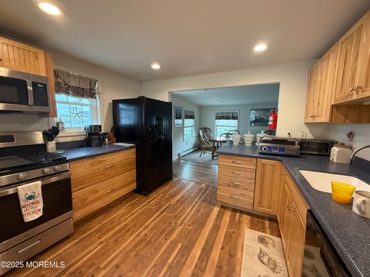 Interior, Kitchen, Recessed Lighting, Wood Texture Flooring