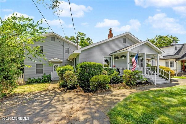 Backyard, Exterior, Facade, American Craftsman