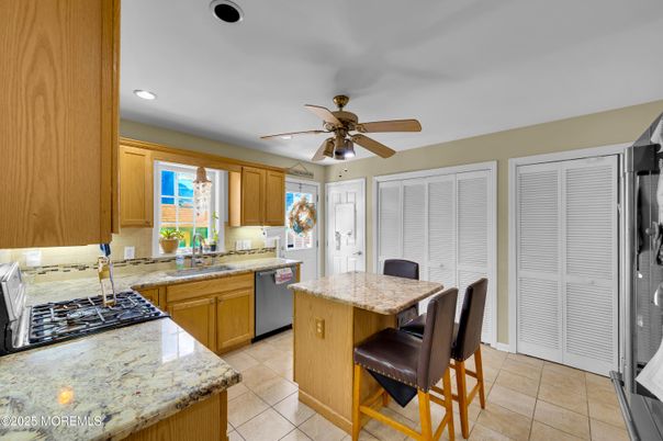 Interior, Kitchen, Recessed Lighting