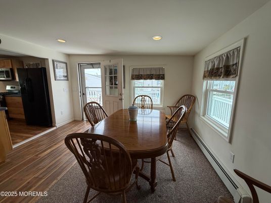 Dining room, Interior, Kitchen, Recessed Lighting, Wood Texture Flooring