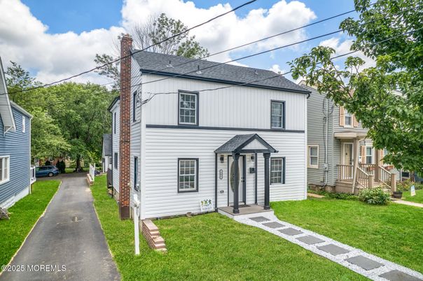 Backyard, Exterior, Facade, Farmhouse