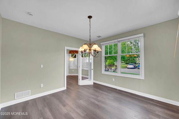 Chandelier, Empty room, Interior, Wood Texture Flooring