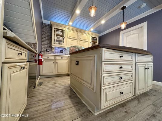 Interior, Kitchen, Pendant Lights, Wood Texture Flooring