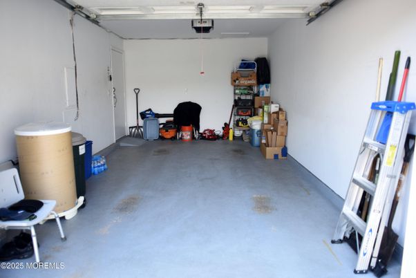 Garage, Interior