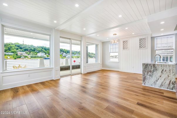 Empty room, Interior, Pendant Lights, Recessed Lighting, Wood Texture Flooring