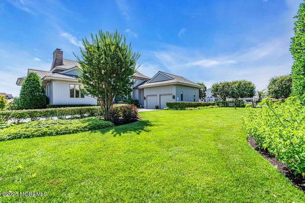 Backyard, Detached Garage, Exterior