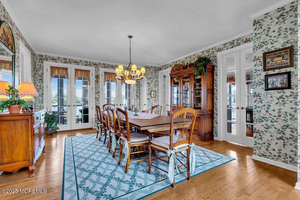 Chandelier, Dining room, Interior, Wood Texture Flooring