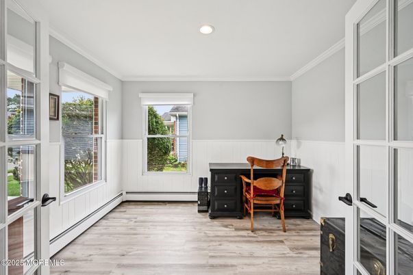 Home Office, Interior, Recessed Lighting, Wood Texture Flooring