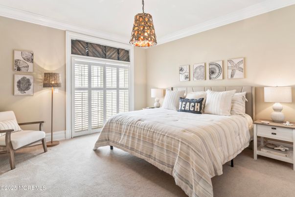 Bedroom, Interior, Pendant Lights