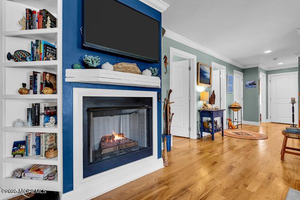Fireplace, Interior, Recessed Lighting, Wood Texture Flooring