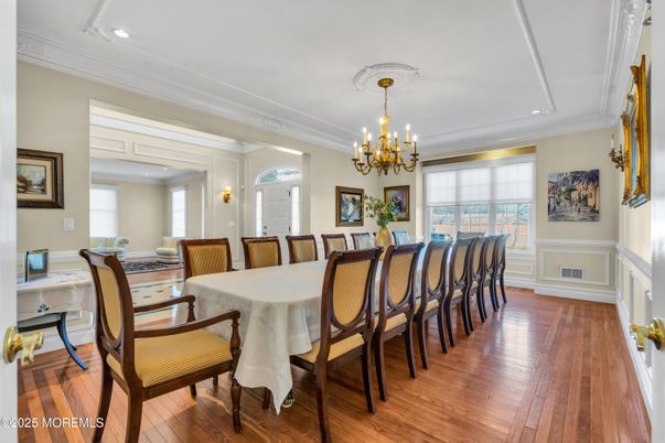 Chandelier, Dining room, Interior, Recessed Lighting, Wood Texture Flooring