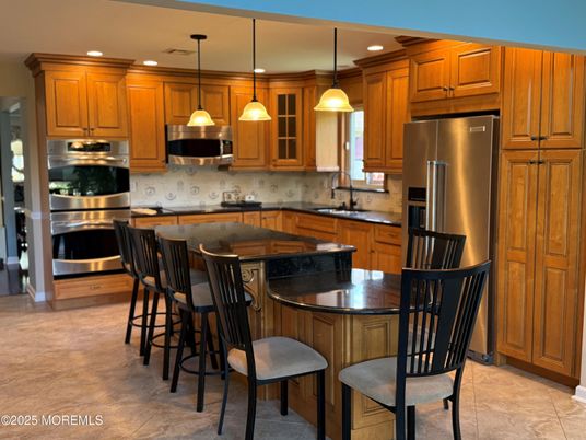Interior, Kitchen, Pendant Lights, Recessed Lighting, Stainless Steel Appliances