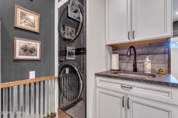 Interior, Kitchen, Washer