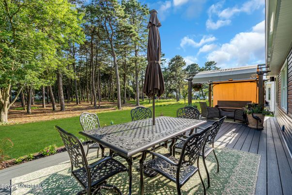 Backyard, Exterior, Hot Tub