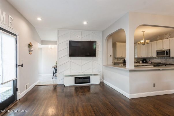 Chandelier, Interior, Kitchen, Recessed Lighting, Wood Texture Flooring