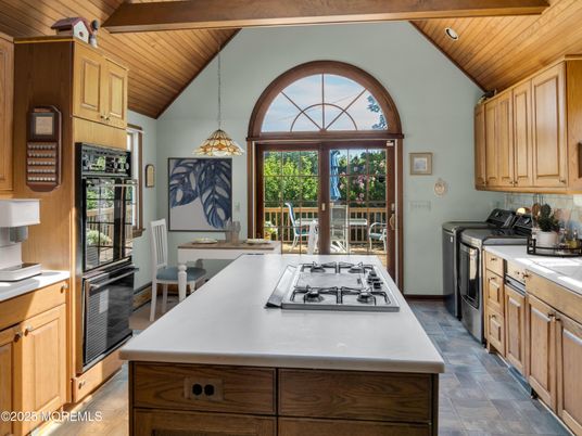 Interior, Kitchen, Pendant Lights, Wooden Beams, Wooden Ceilings