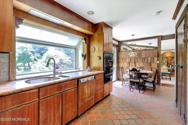 Dining room, Interior, Kitchen, Recessed Lighting