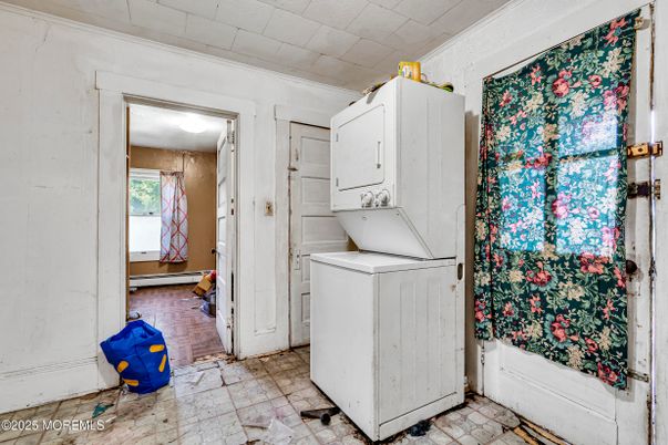Interior, Utility Closets, Washer