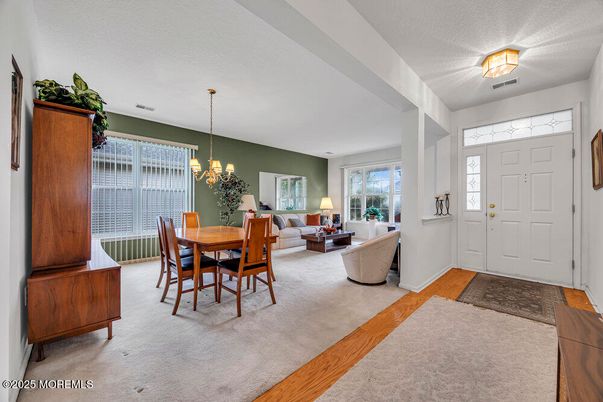 Chandelier, Dining room, Interior, Living room