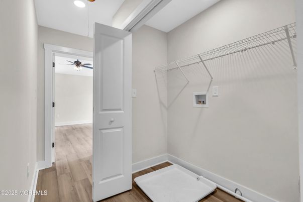 Interior, Recessed Lighting, Walk-in Closets, Wood Texture Flooring