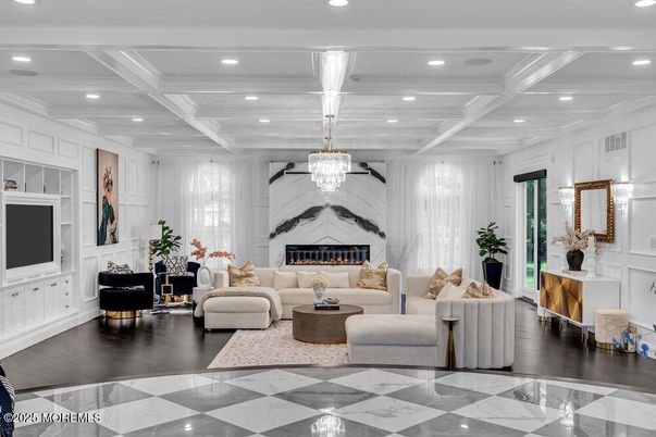 Fireplace, Interior, Living room, Pendant Lights, Recessed Lighting
