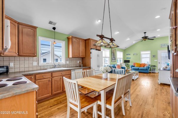Dining room, Interior, Kitchen, Living room, Pendant Lights, Recessed Lighting, Wood Texture Flooring