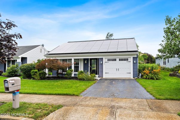 Attached, Exterior, Facade, Solar Panels, Cape Cod
